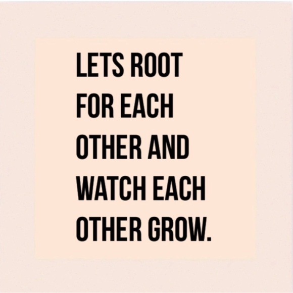 Barbie Plush Red Fur Coat - Picture 10 of 14